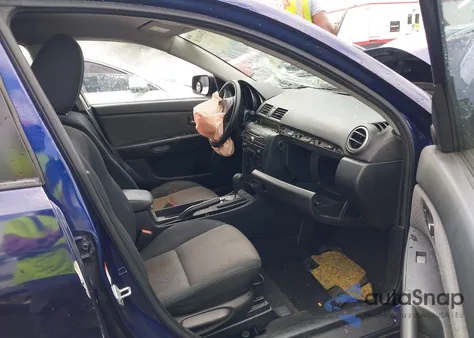 2006 Mazda 3 I z USA, uszkodzony, nr VIN JM1BK32F661457579